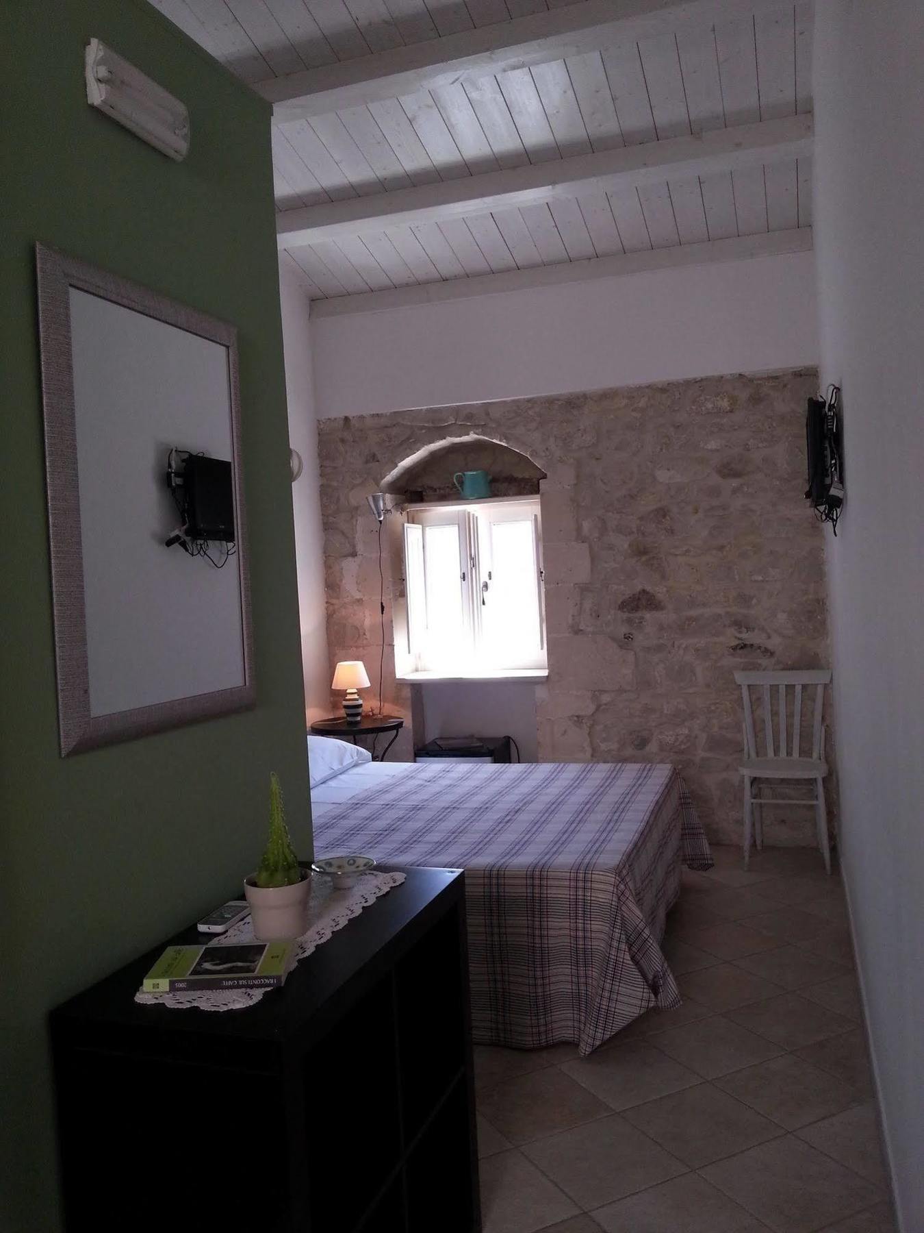 Bed and Breakfast Chicchi Di Melograno Модіка Екстер'єр фото